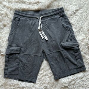 Men’s Gray Cargo Drawstring Lounge Shorts Size Small